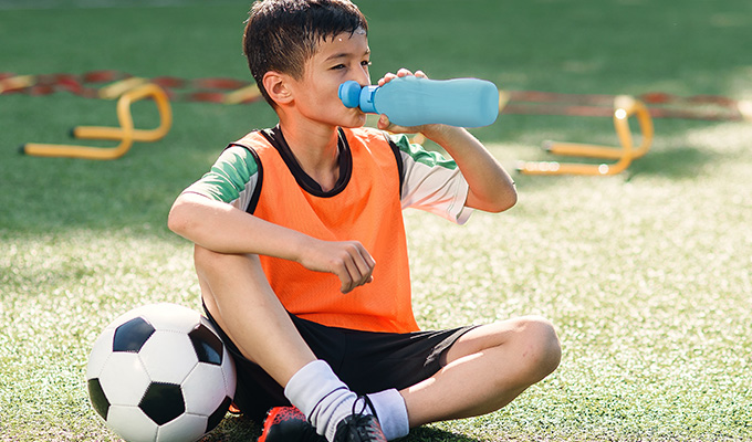 Hydratation et sport chez l’enfant, une combinaison gagnante!